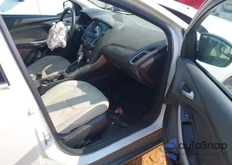 2016 Ford Focus Titanium from USA, damaged, VIN 1FADP3N28GL307942